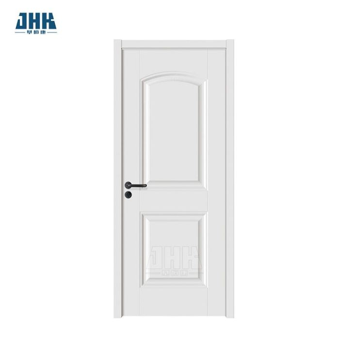 Внутренняя деревянная белая грунтовочная дверь